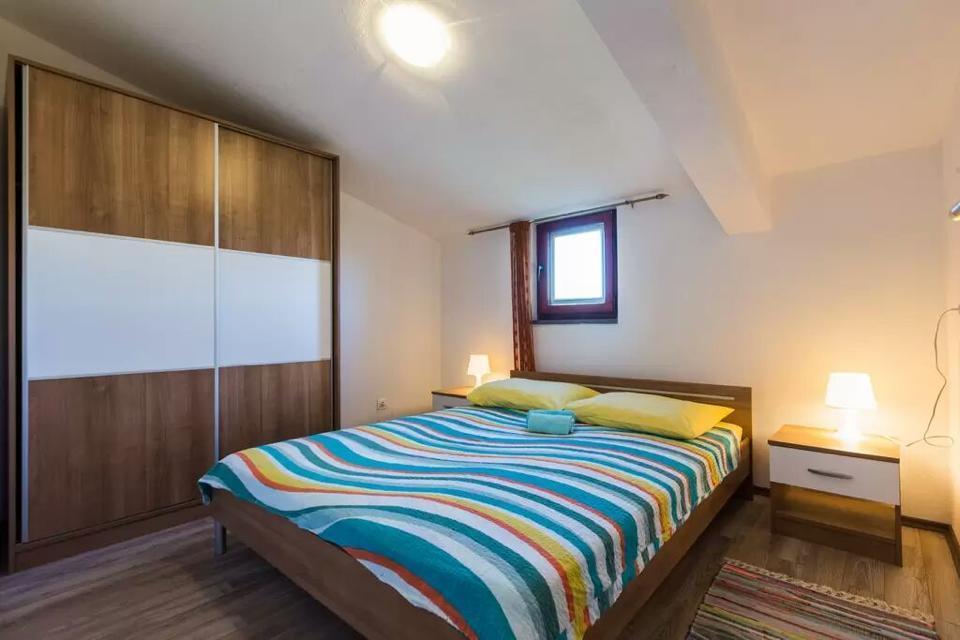 Apartments Marinka Biograd Na Moru Buitenkant foto
